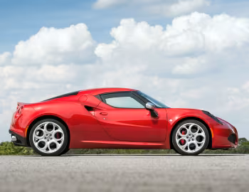 Alfa Romeo 4C [UK-spec] (960) '2014–19