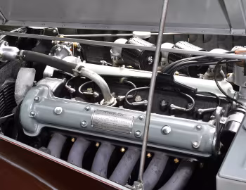 Sous la capuche Alfa Romeo 6C 2500 S Cabriolet (915.019) '1939