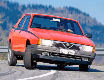 Alfa Romeo 75 1.8 IE (162B) '1988–92