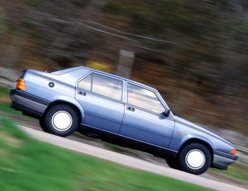 Alfa Romeo 75 [UK-spec] (162B) '1986–88