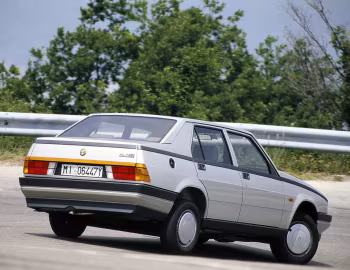 Alfa Romeo 75 2.0 (162B) '1985–87