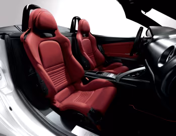 Інтер'єр Alfa Romeo 8C Spider [Worldwide] '2008–11