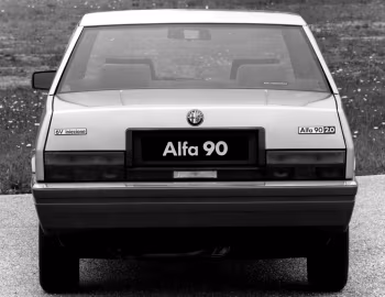 Alfa Romeo 90 (162A) '1984–86