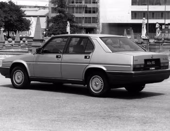 Alfa Romeo 90 (162A) '1984–86