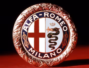 Логотип Alfa Romeo '1925-45