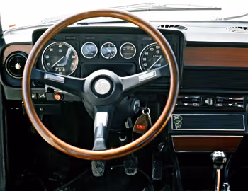 Panneau avant Alfa Romeo Alfetta (116) '1972–75