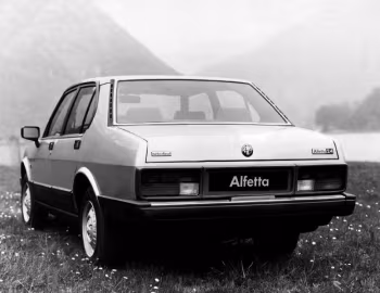 Alfa Romeo Alfetta 2.4 Turbo Diesel (116) '1983–84