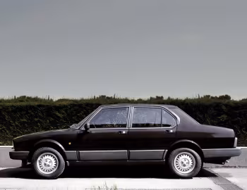 Alfa Romeo Alfetta 2.4 Turbo Diesel (116) '1983–84