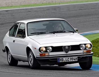Alfa Romeo Alfetta GT (116) '1974–76