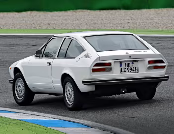 Alfa Romeo Alfetta GT (116) '1974–76