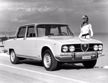 Alfa Romeo 2000 Berlina (105) '1971–77