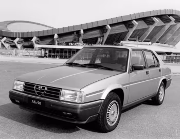Alfa Romeo 90 (162A) '1984–86