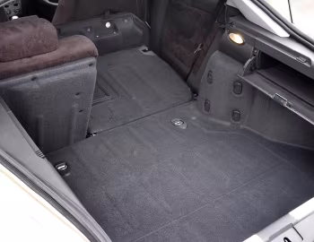 后备箱 Alfa Romeo GT [UK-spec] (937C) '2004–06
