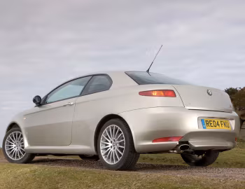 Alfa Romeo GT [UK-spec] (937C) '2004–06