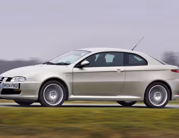Alfa Romeo GT [UK-spec] (937C) '2004–06