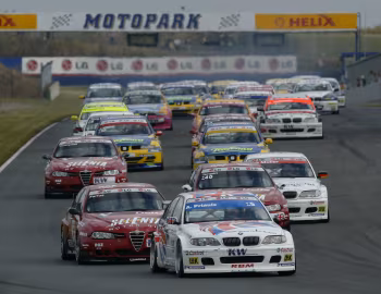 BMW Team Great Britain BMW 320i ETCC, Autodelta Alfa Romeo 156 Super 2000 ETCC