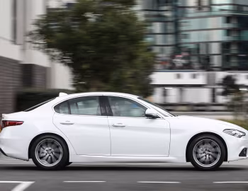 Alfa Romeo Giulia [Australia] (952) '2017–pr.