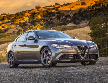 2017–pr. Alfa Romeo Giulia [North America] (952) '2017–pr.
