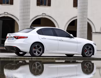 Alfa Romeo Giulia [Worldwide] (952) '2016–pr.