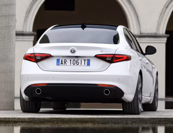 Alfa Romeo Giulia [Worldwide] (952) '2016–pr.