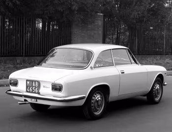 Alfa Romeo Giulia Sprint GT Veloce (105.36) '1965–68