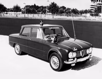 Alfa Romeo Giulia T.I. Carabinieri (105) '1962–67
