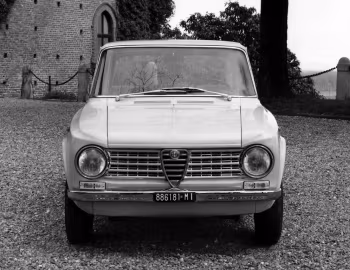 Alfa Romeo Giulia 1300 (105.06) '1964–71
