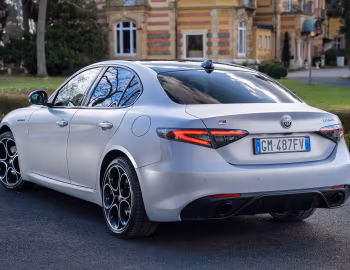 Alfa Romeo Giulia Competizione [Worldwide] (952) '2023