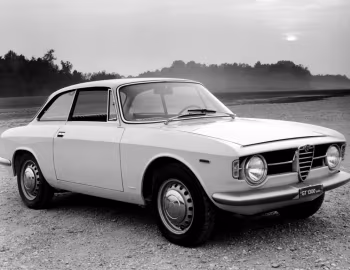 Alfa Romeo Giulia GT 1300 Junior (105.30) '1966–68
