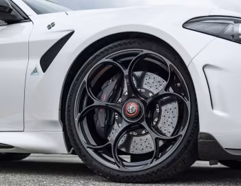 Alfa Romeo Giulia GTA (952) '2021