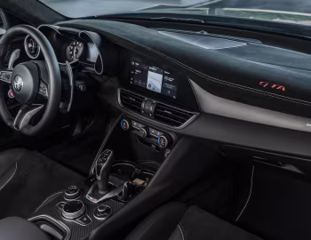 Intérieur Alfa Romeo Giulia GTA (952) '2021