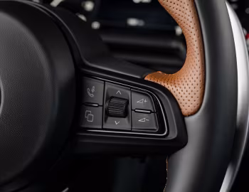 Intérieur 2025 Alfa Romeo Giulia Intensa [North America] (952) '2025