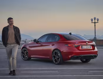 Alfa Romeo Giulia Intensa [Worldwide] (952) '2025