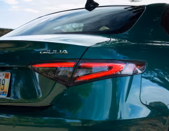 2025 Alfa Romeo Giulia Intensa [North America] (952) '2025