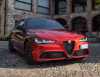 Alfa Romeo Giulia Intensa [Worldwide] (952) '2025
