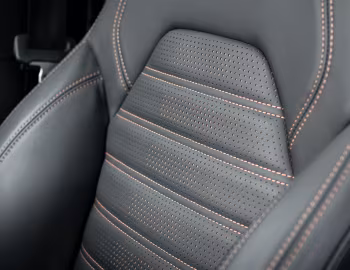 Intérieur Alfa Romeo Giulia Intensa [UK-spec] (952) '2025