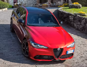 Alfa Romeo Giulia Intensa [Worldwide] (952) '2025