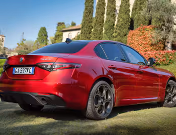 Alfa Romeo Giulia Intensa [Worldwide] (952) '2025