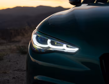 2025 Alfa Romeo Giulia Intensa [North America] (952) '2025