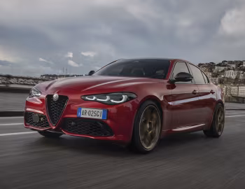 Alfa Romeo Giulia Intensa [Worldwide] (952) '2025