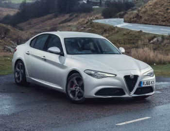 Alfa Romeo Giulia Q2 [UK-spec] (952) '2016–н.ч.