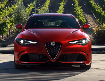 2017–21 Alfa Romeo Giulia Quadrifoglio [North America] (952) '2016–21