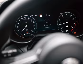 Tableau de bord Alfa Romeo Giulia Quadrifoglio [Japan] (952) '2023–25