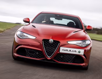Alfa Romeo Giulia Quadrifoglio [UK-spec] (952) '2016–20
