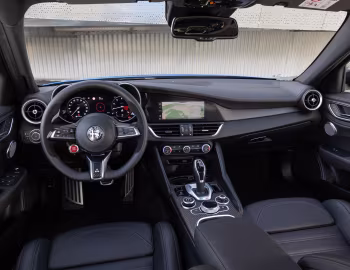 Panneau avant Alfa Romeo Giulia Quadrifoglio [Worldwide] (952) '2023–25