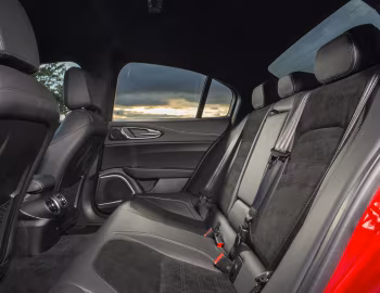 Intérieur Alfa Romeo Giulia Quadrifoglio [UK-spec] (952) '2020–23