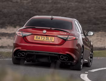 Alfa Romeo Giulia Quadrifoglio [UK-spec] (952) '2023–25