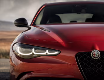 Alfa Romeo Giulia Quadrifoglio [UK-spec] (952) '2023–25