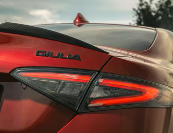 Alfa Romeo Giulia Quadrifoglio [UK-spec] (952) '2020–23