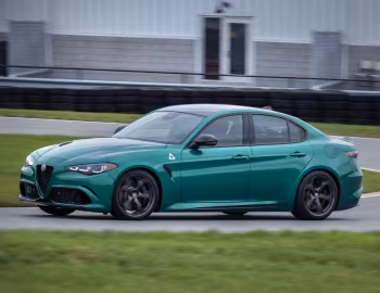 2024 Alfa Romeo Giulia Quadrifoglio [North America] (952) '2023–24